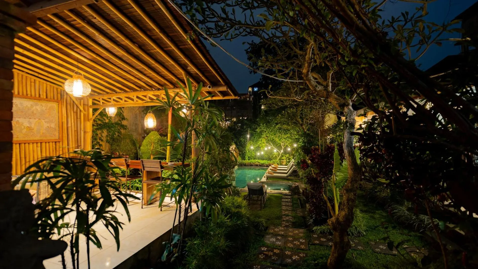 Pensjonat Hotel Desak Putu Putra Hidden Ubud