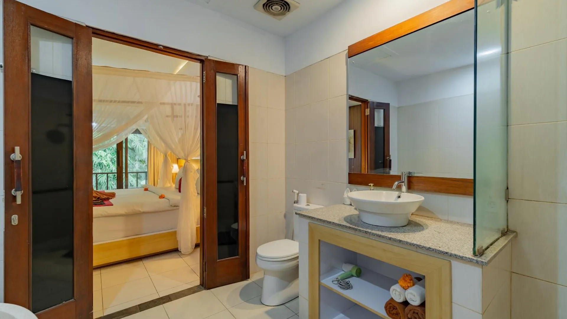 Hotel Desak Putu Putra Hidden Ubud 2*,