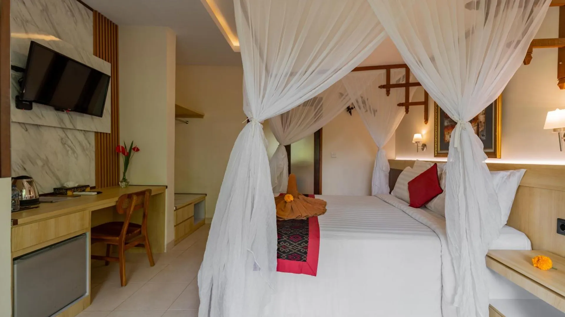 Desak Putu Putra Hidden Hotel Ubud